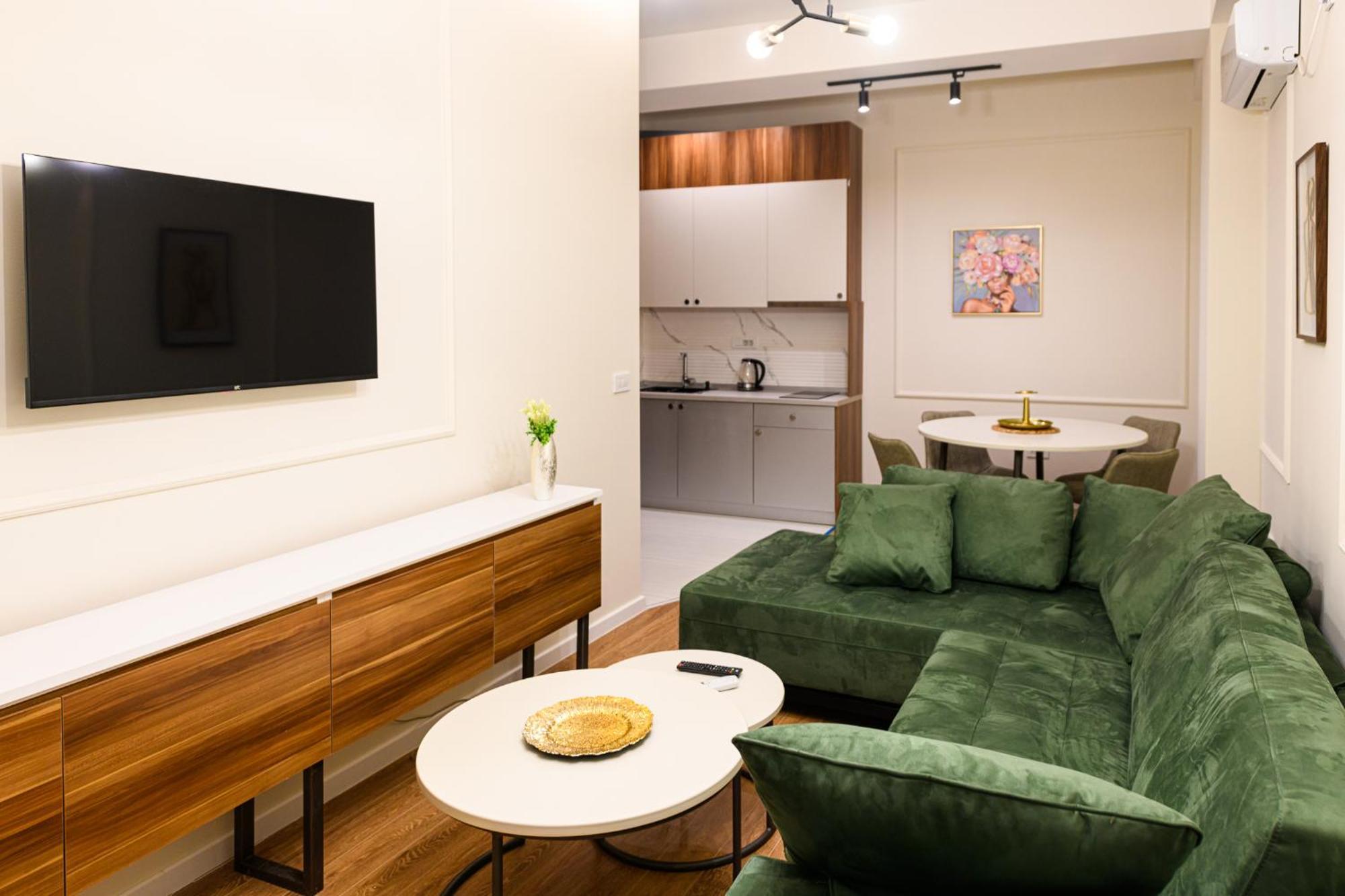 Axiom Apartment